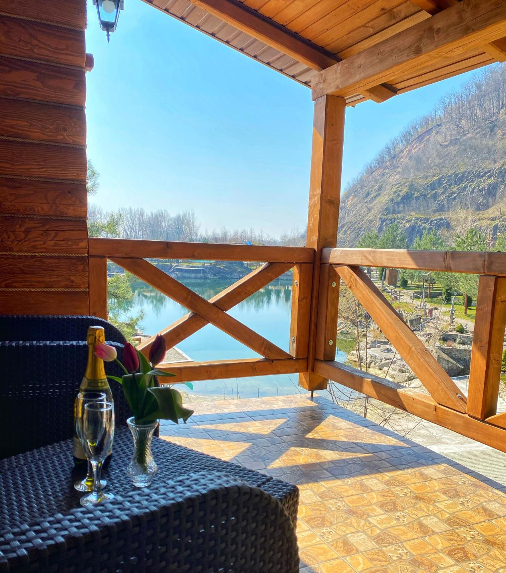 Chorna Skelya Resort & Wellness Vynohradiv Extérieur photo
