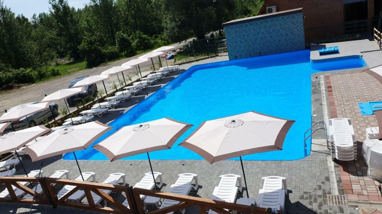 Chorna Skelya Resort & Wellness Vynohradiv Extérieur photo