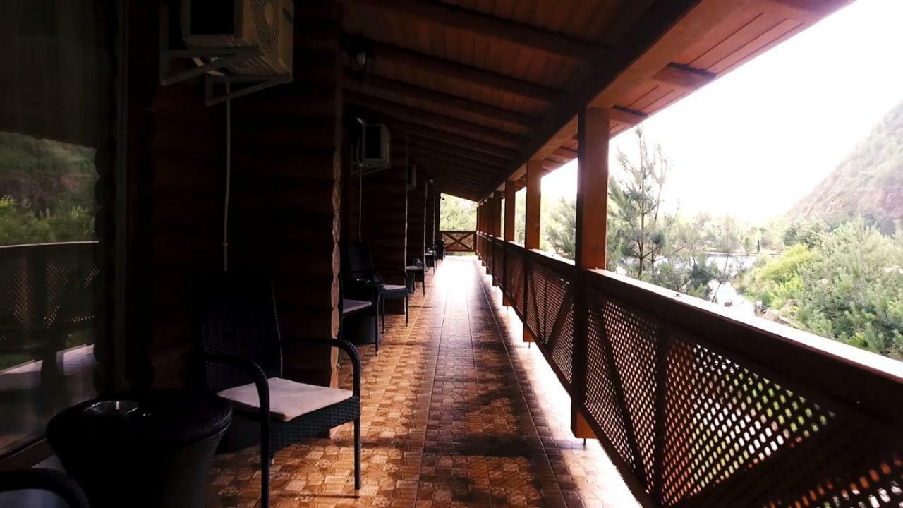 Chorna Skelya Resort & Wellness Vynohradiv Extérieur photo